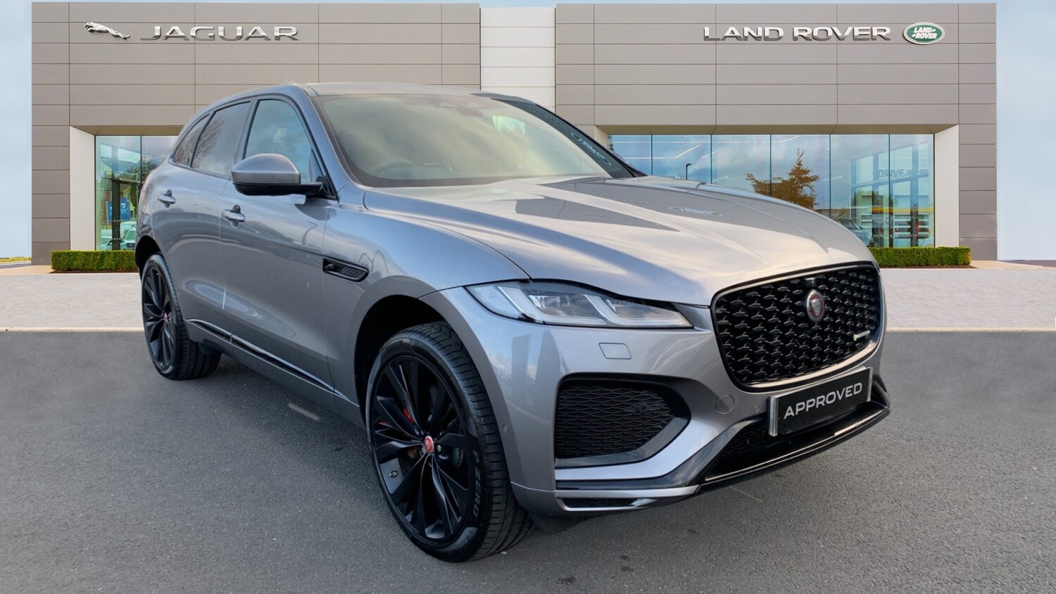 Used Jaguar FPace 3.0 D300 RDynamic HSE 5dr Auto AWD Diesel Estate for Sale Farnell Jaguar